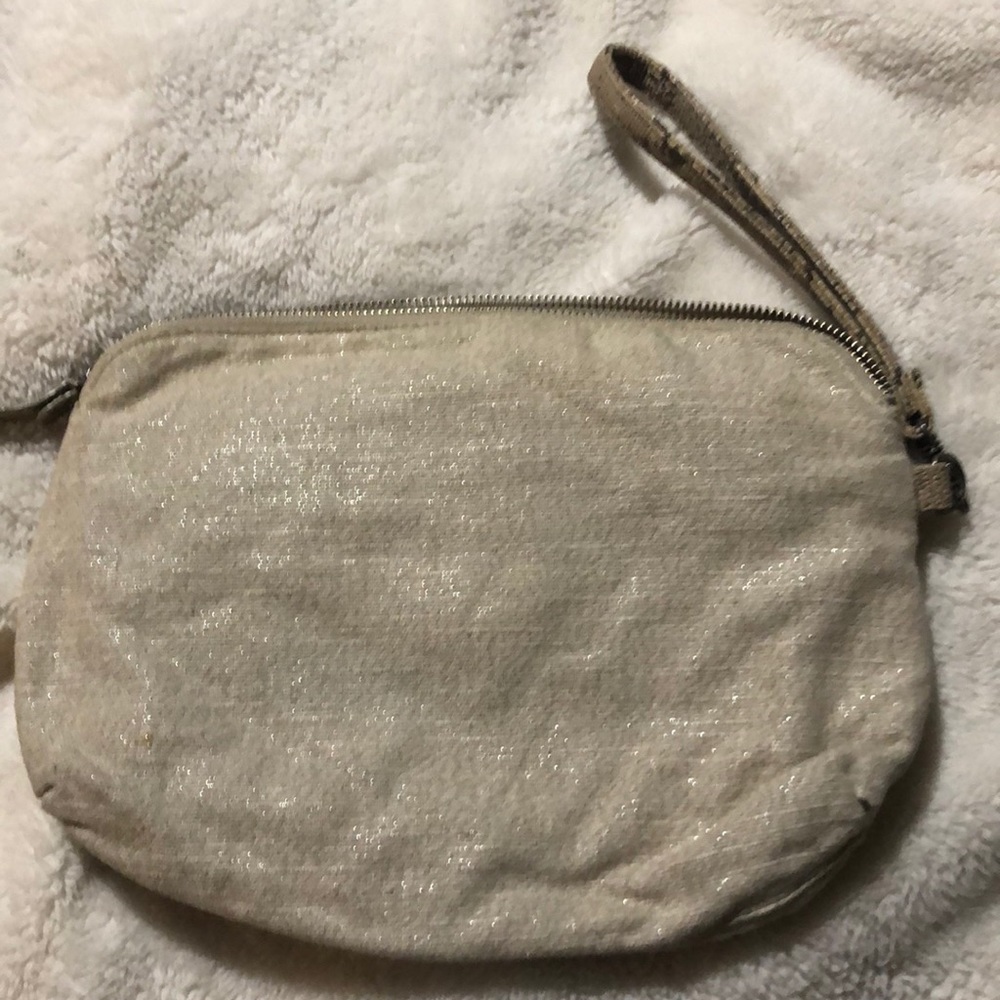 Wristlet - Picture 2 of 3
